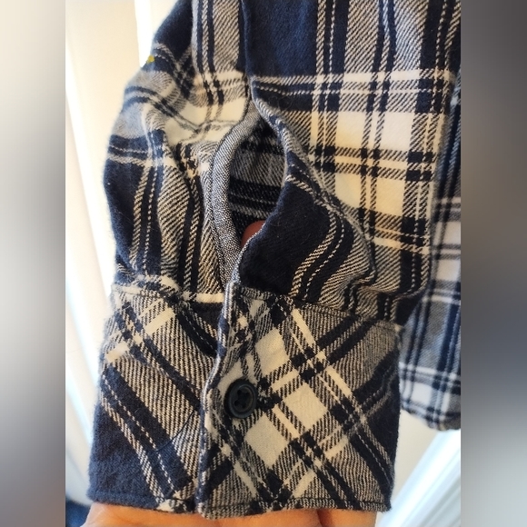 Riders by Lee Long Sleeve Button Down Women's size 4X - Picture 6 of 6